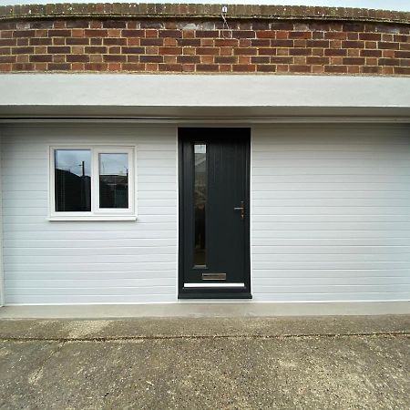 Margate Seaside Retreat Villa Exterior photo